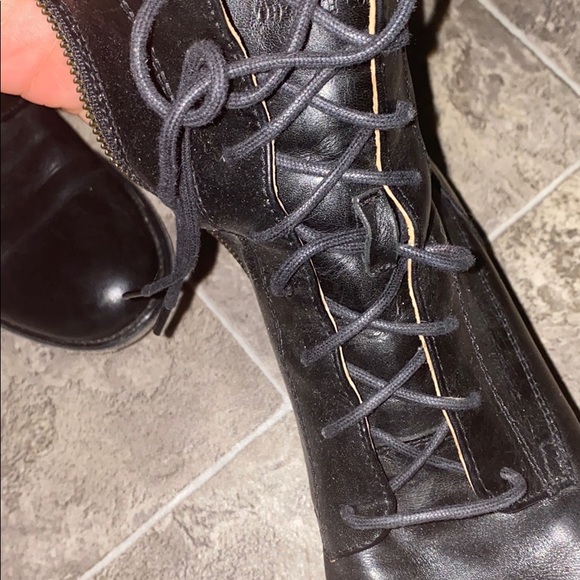 Frye Boots - Zipper - size 9b. - Picture 4 of 9